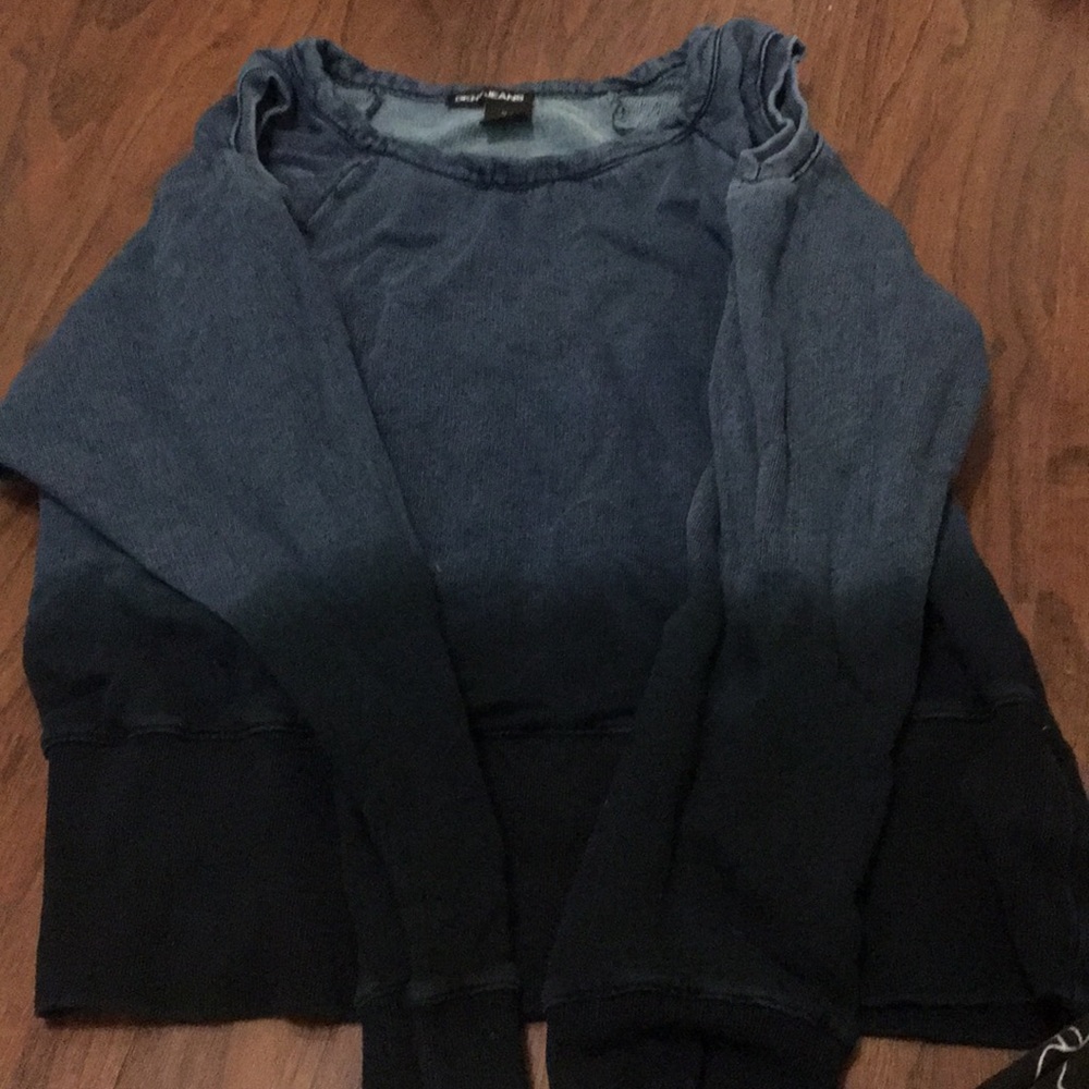 Ombré sweatshirt with shoulder cutouts